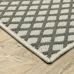 Trinity Casual Diamond Lattice Patio Area Rug Beige/Gray - Captiv8e Designs