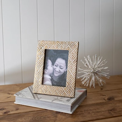 5x7 Inches Brass Wood & Glass Photo Frame - Foreside Home & Garden - Image 6